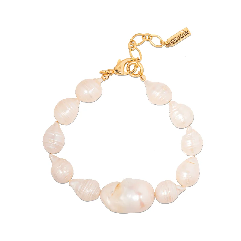 Emma Baroque Pearl Bracelet