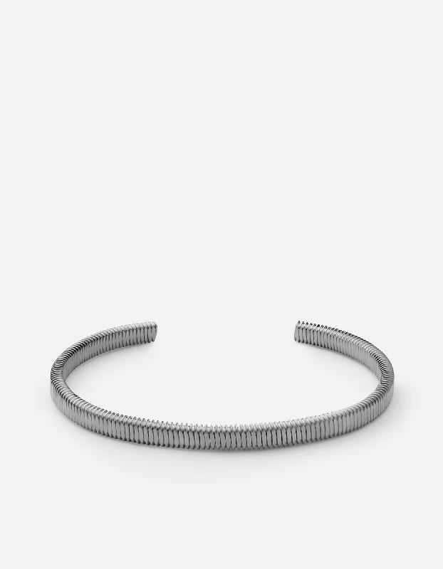 Thread Cuff, Matte Black