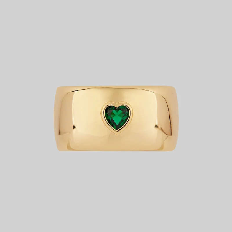 CANDICE. Green Heart Chunky Band Ring - Gold