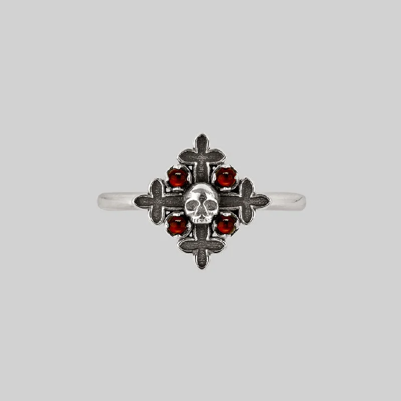 ELVIRA. Medieval Cross Garnet Ring - Silver