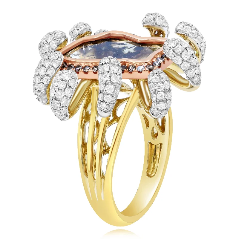 1.81ct White and 1.90ct Ice Diamond Ring set in 18KT White, Yellow and Rose Gold / RC890