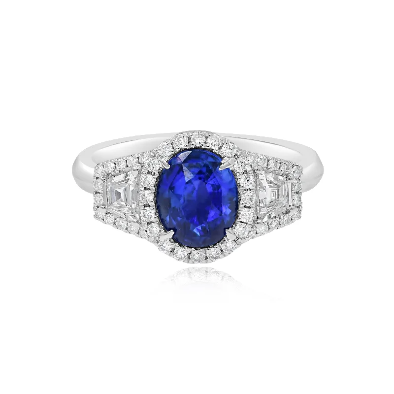 0.69ct Diamond and 1.65ct Sapphire Ring set in 18KT White Gold / RN387B