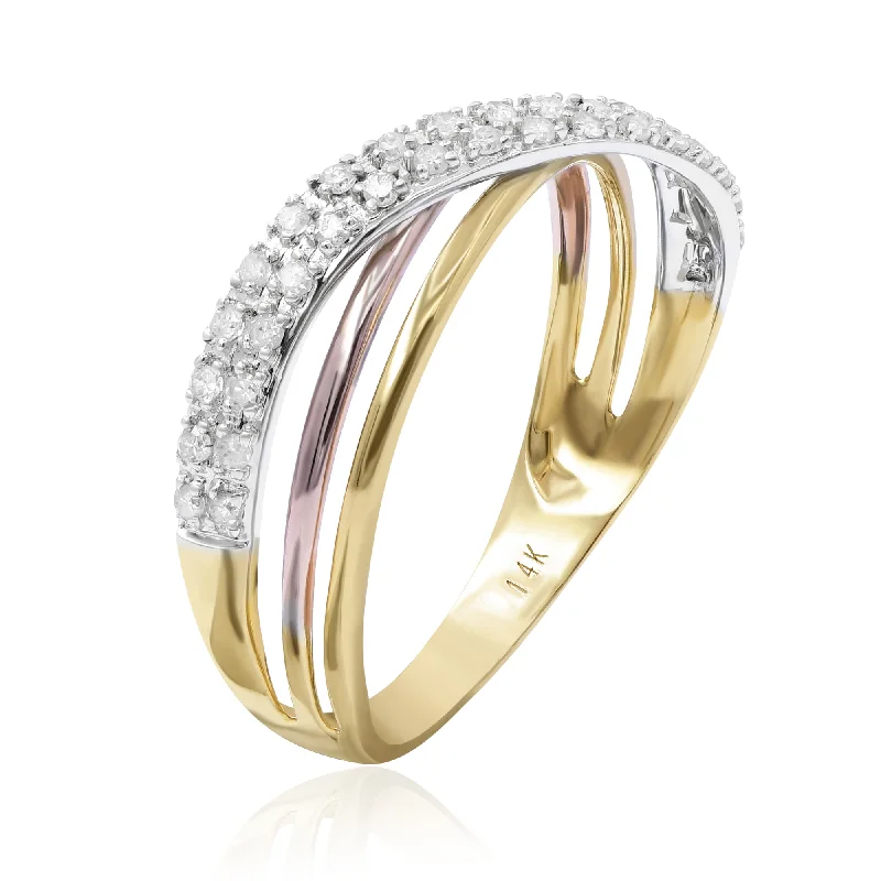 0.22ct Diamond Ring set in 14KT White, Yellow and Rose Gold / SR035003