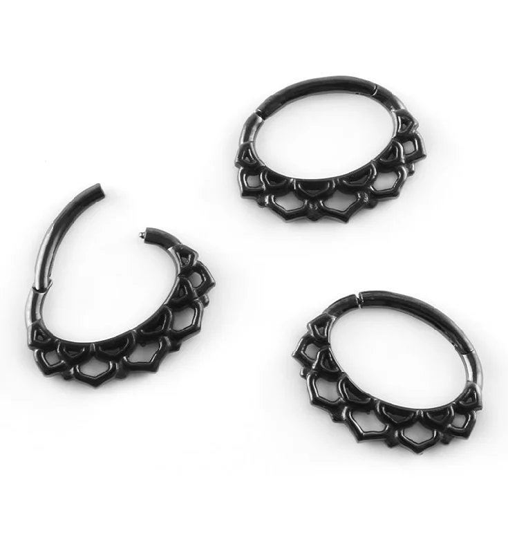 16G Black PVD Hanging Lotus Septum Clicker