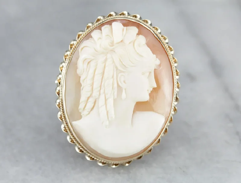 Vintage Cameo Brooch or Pendant