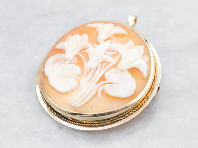 Yellow Gold Flower Cameo Brooch or Pendant