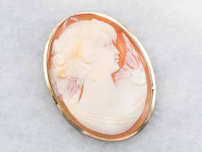 Vintage Cameo Brooch or Pendant